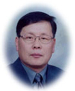 2002년도 눈높이교육상수상자 이 재 건
